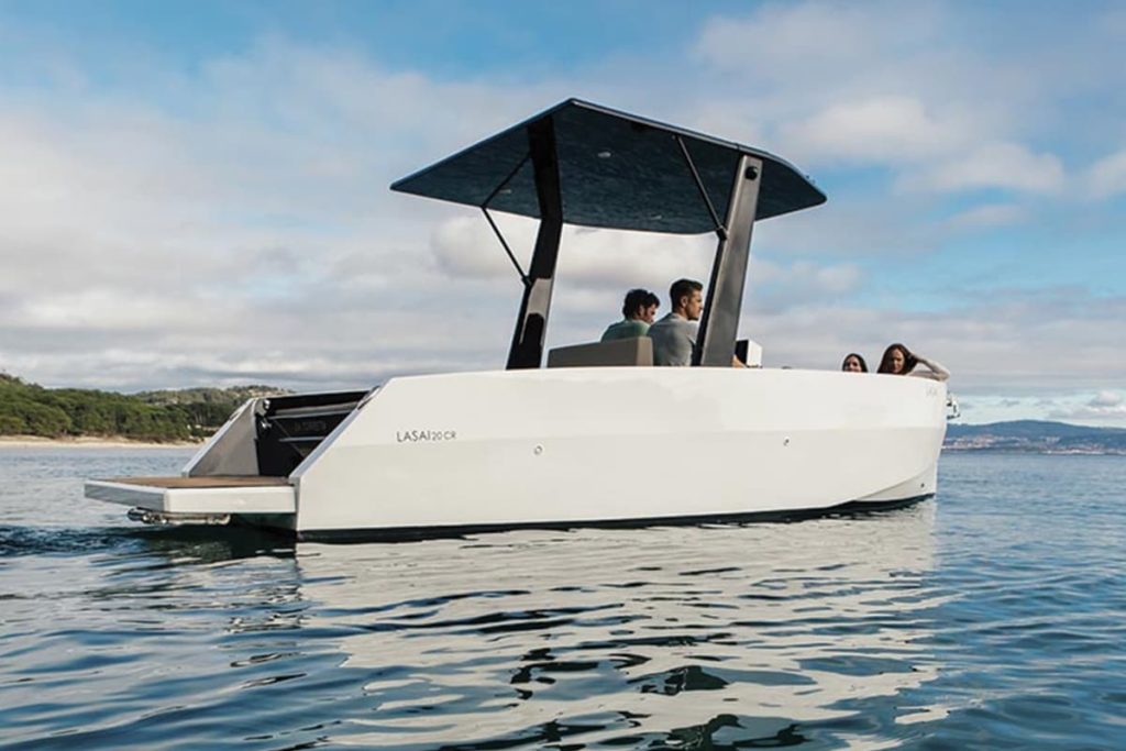 Le port de Mahon dispose de deux bateaux solaires